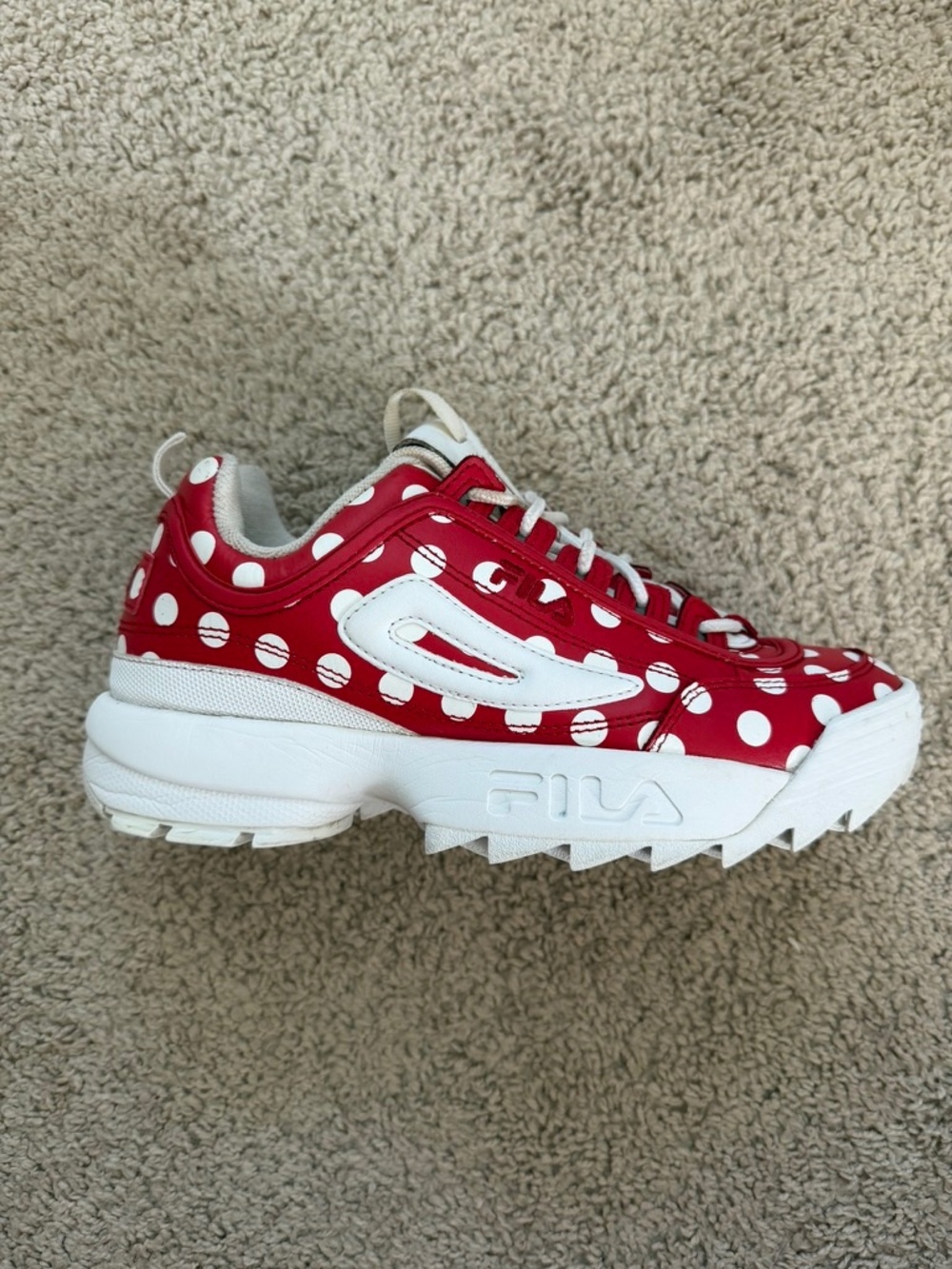 FILA Disruptor II Polka Dot Red White Chunky Sneakers Womens Size 8 5FM00647-611